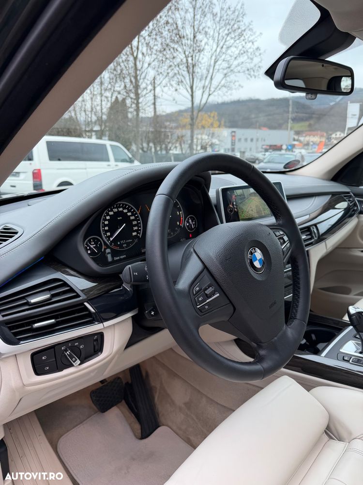 BMW X5 xDrive30d - 12