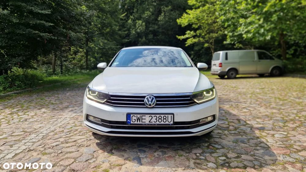 Volkswagen Passat - 3