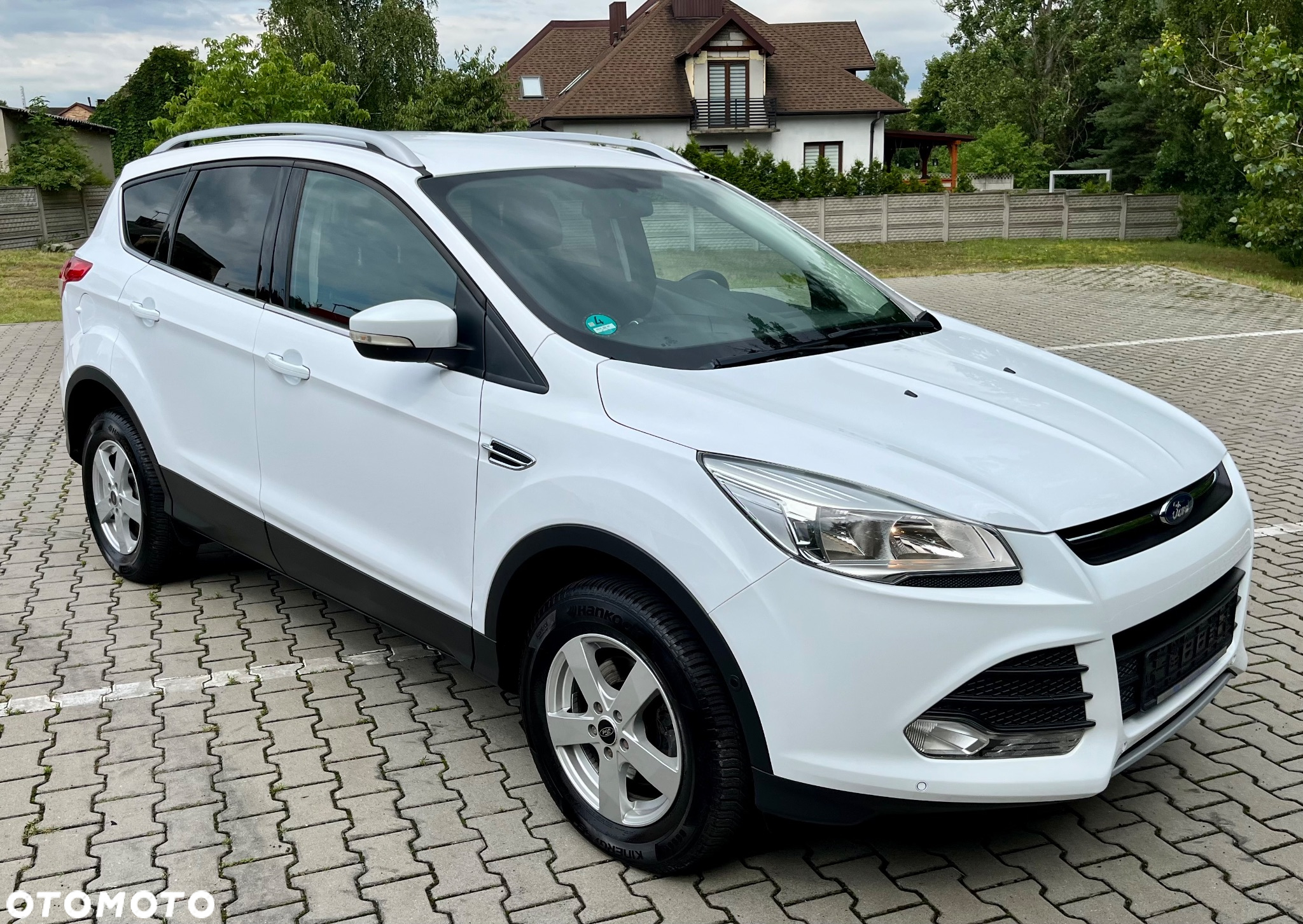 Ford Kuga - 3