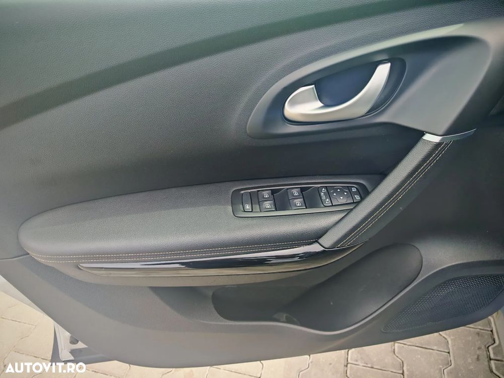 Renault Kadjar TCe 140 EDC GPF INTENS - 23