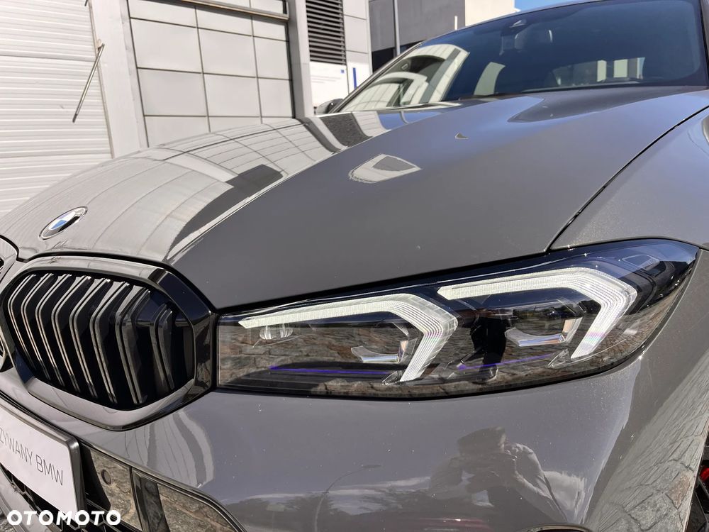 BMW Seria 3 330i xDrive M Sport sport - 16