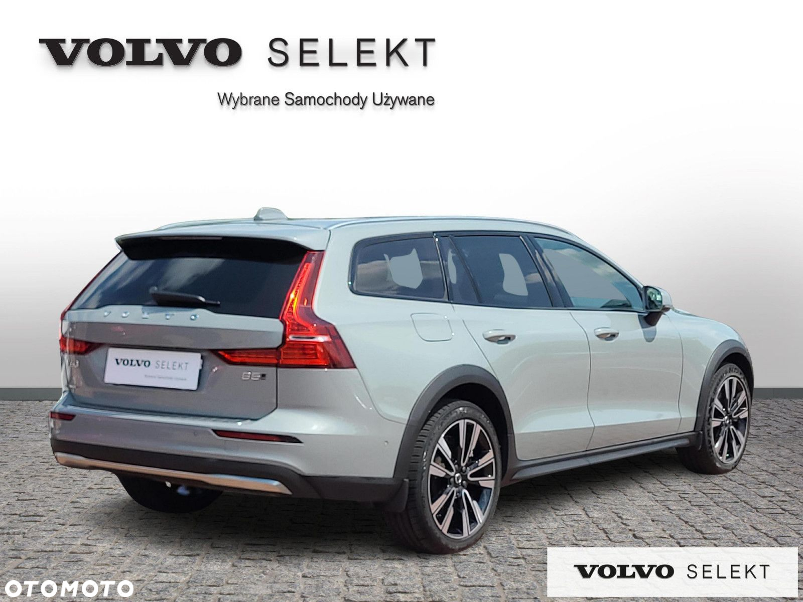 Volvo V60 Cross Country - 6