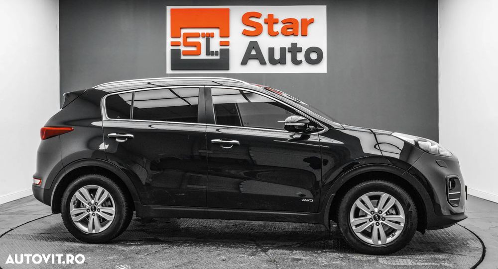 Kia Sportage 2.0 CRDI 4WD Automatik Dream-Team Edition - 11