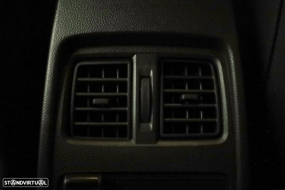 Renault Captur 1.0 TCe Techno Bi-Fuel - 24