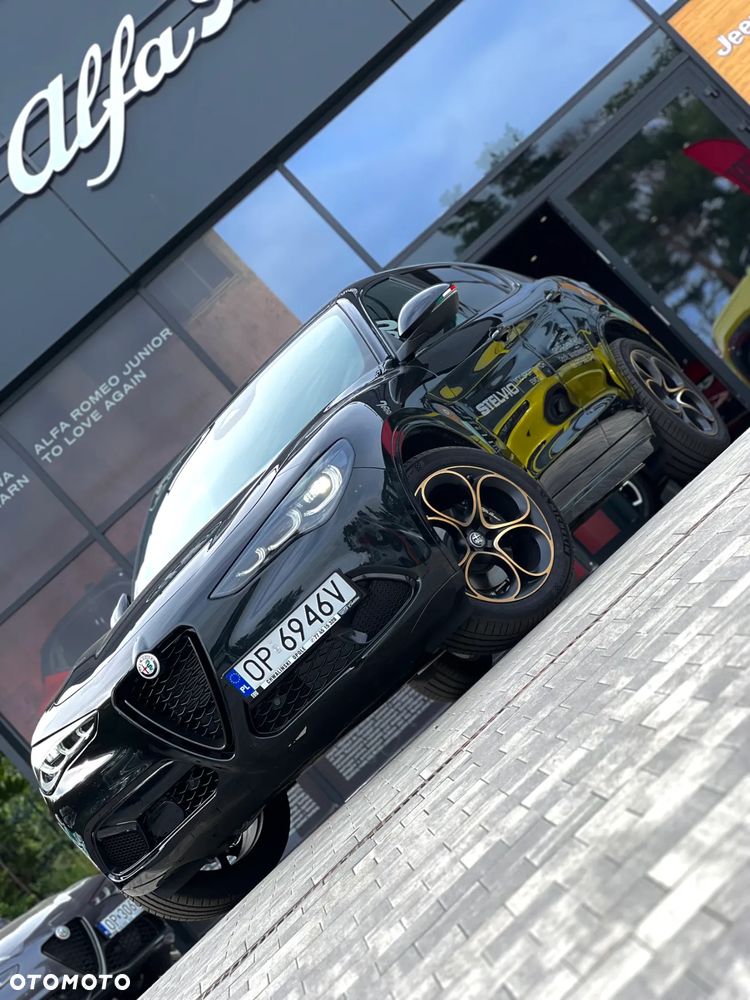 Alfa Romeo Stelvio 2.0 Turbo Intensa Q4 - 4