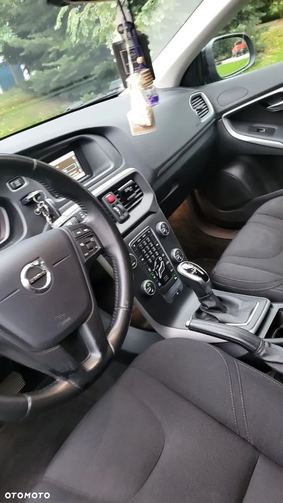 Volvo V40 D2 Drive-E Base - 10