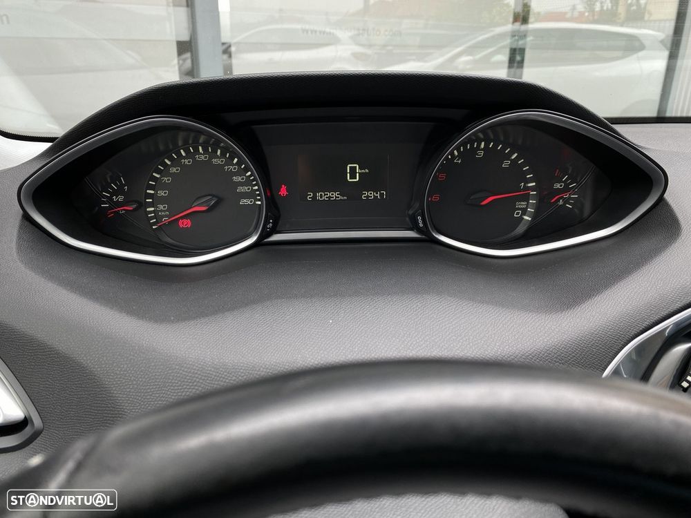 Peugeot 308 SW 1.6 BlueHDi Allure J17 - 24
