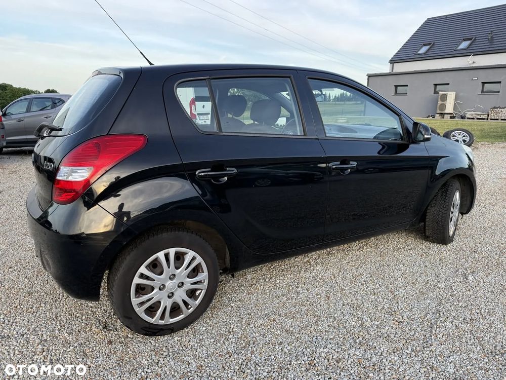 Hyundai i20 1.4 Automatik Comfort - 4