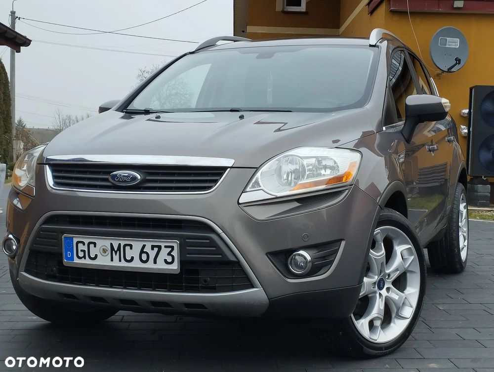 Ford Kuga 2.0 TDCi 2x4 Titanium - 9
