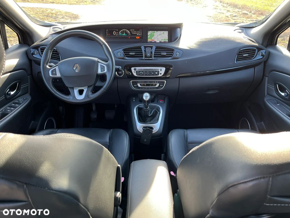 Renault Scenic 1.6dCi Energy Bose Edition - 10