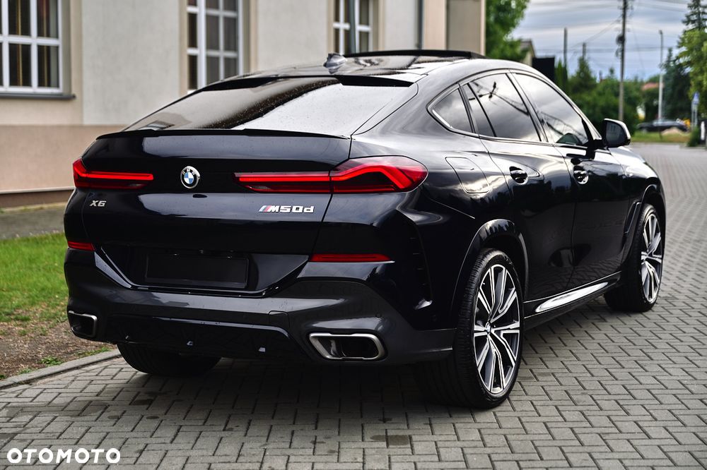 BMW X6M - 13