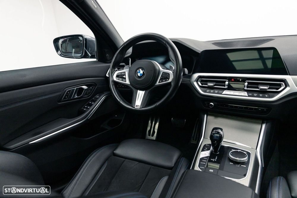 BMW 330 e iPerformance Pack M - 15
