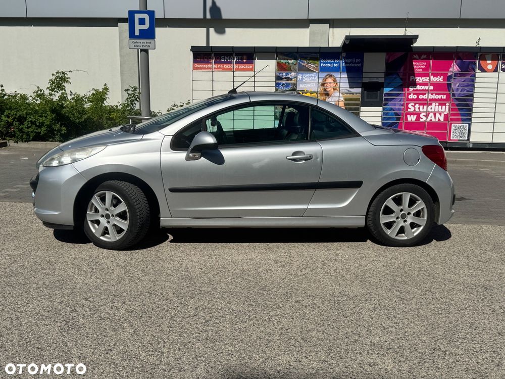 Peugeot 207 CC - 14