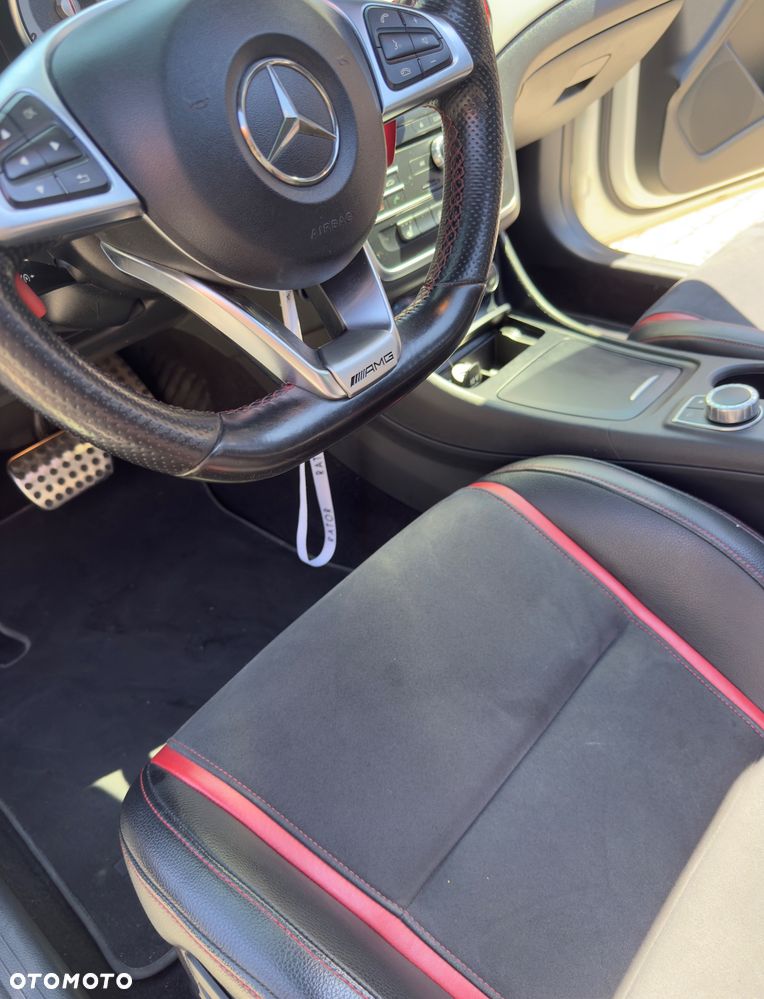 Mercedes-Benz CLA 250 4-Matic Sport - 28