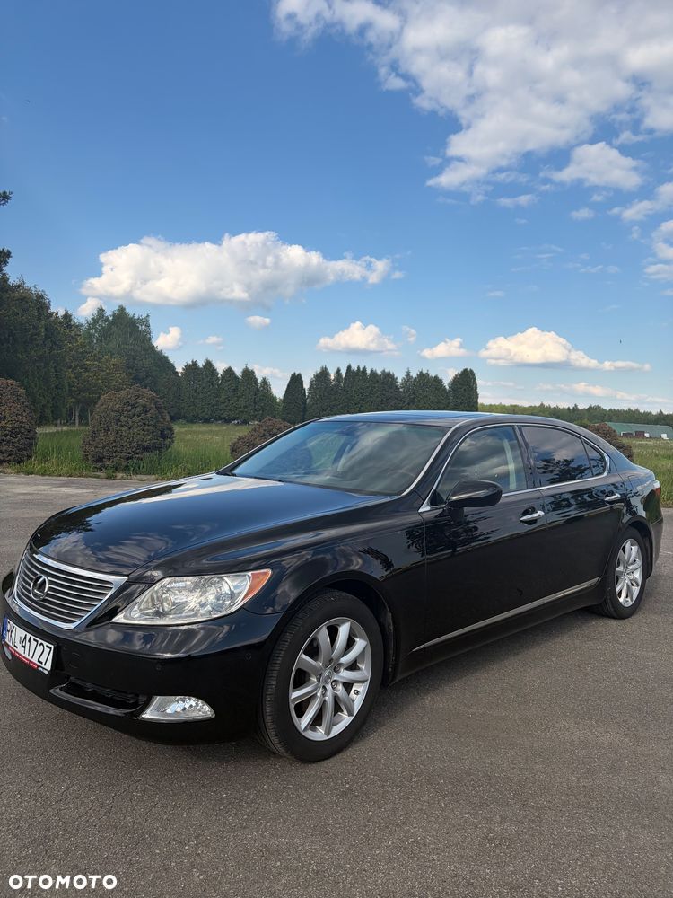 Lexus LS - 5
