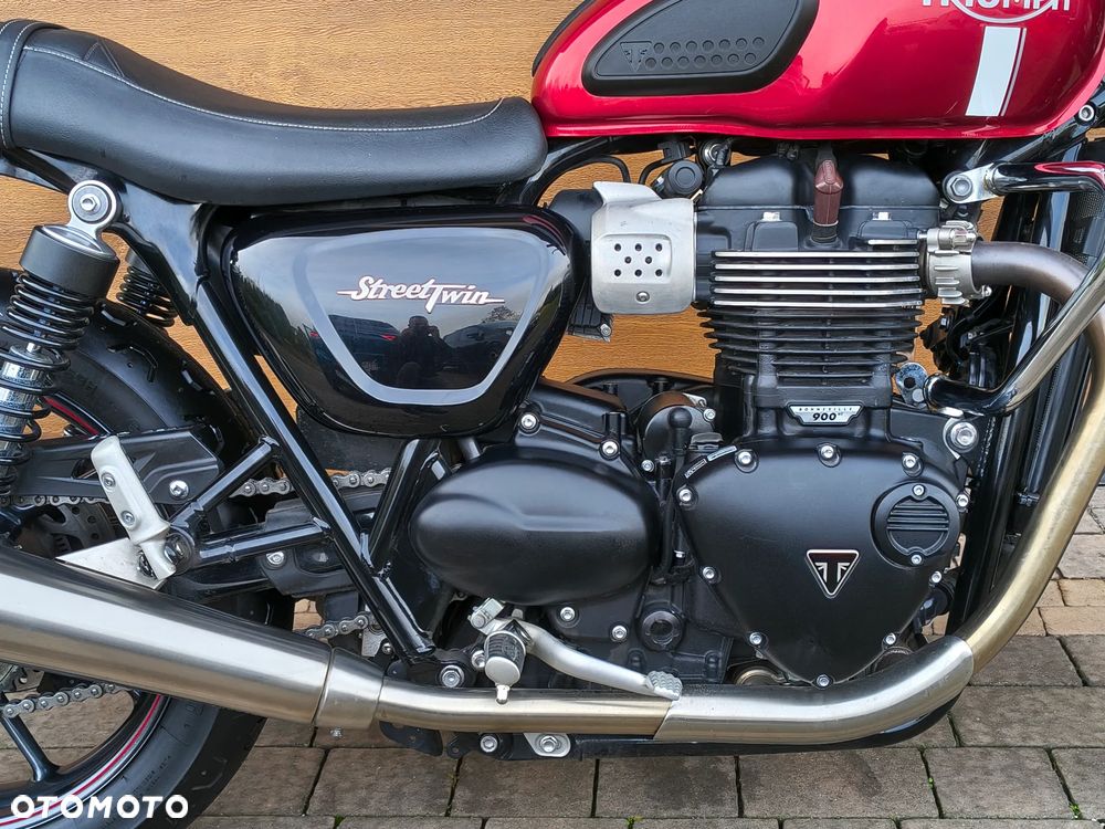 Triumph Street Twin - 9