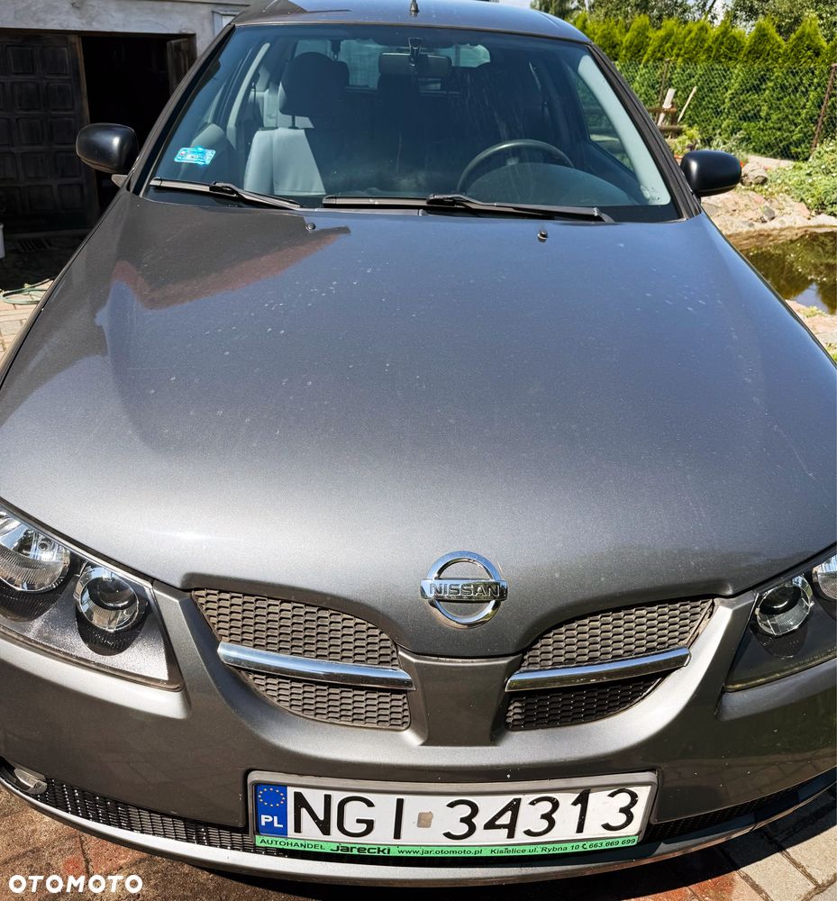 Nissan Almera - 5