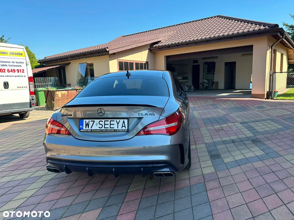 Mercedes-Benz CLA - 8