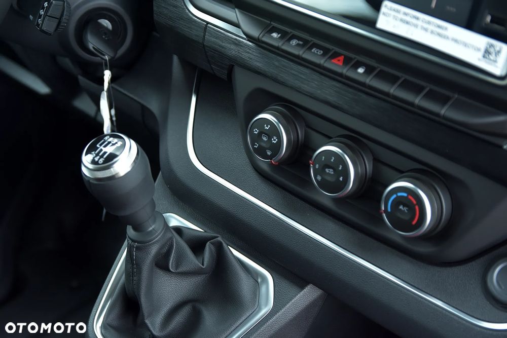 Renault Trafic Kombi 2.0 150KM Blue dCi L2 Equilibre - 22