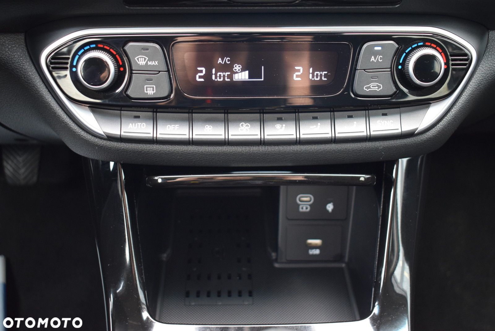 Hyundai i30 - 24