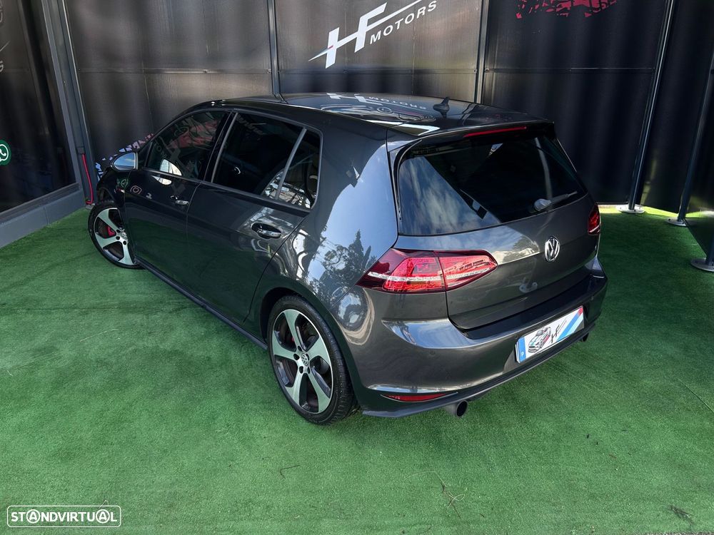 VW Golf 2.0 TSi GTi DSG Performance - 13