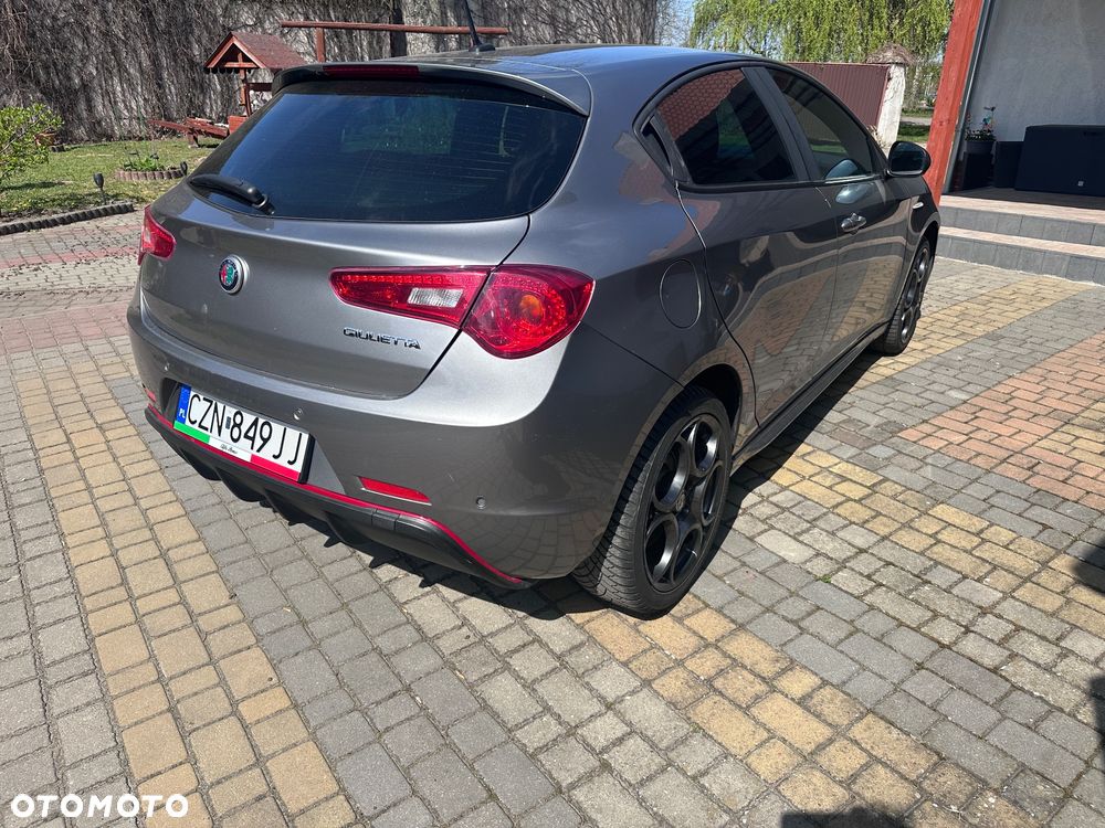 Alfa Romeo Giulietta 1.6 JTDM - 27