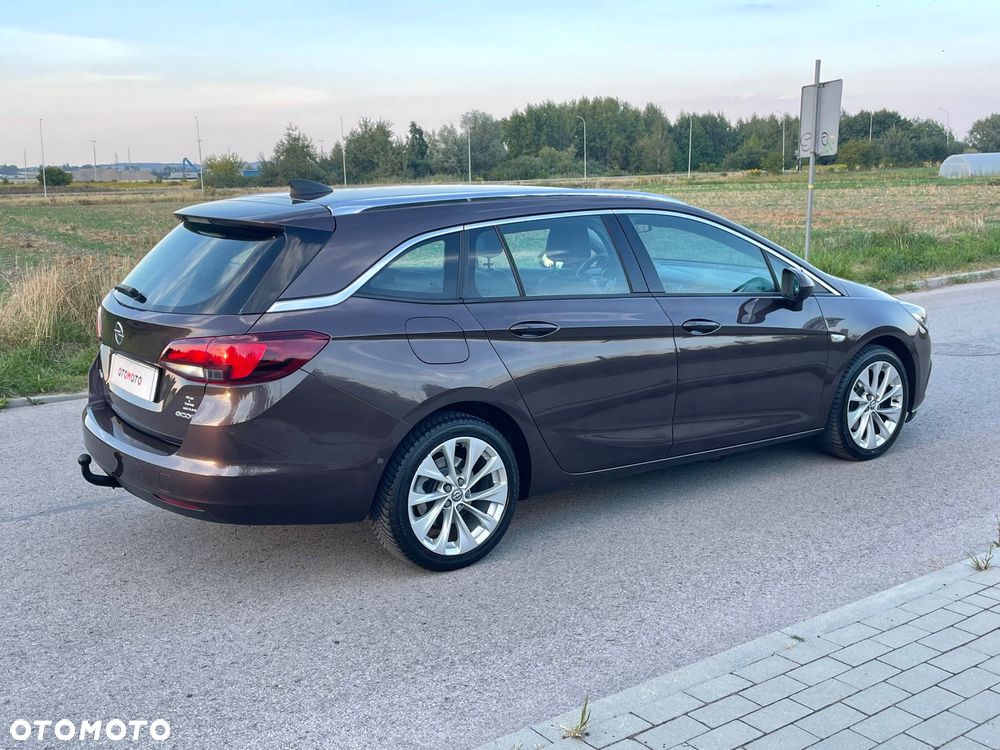 Opel Astra 1.6 D (CDTI) Start/Stop Sports Tourer Selection - 32