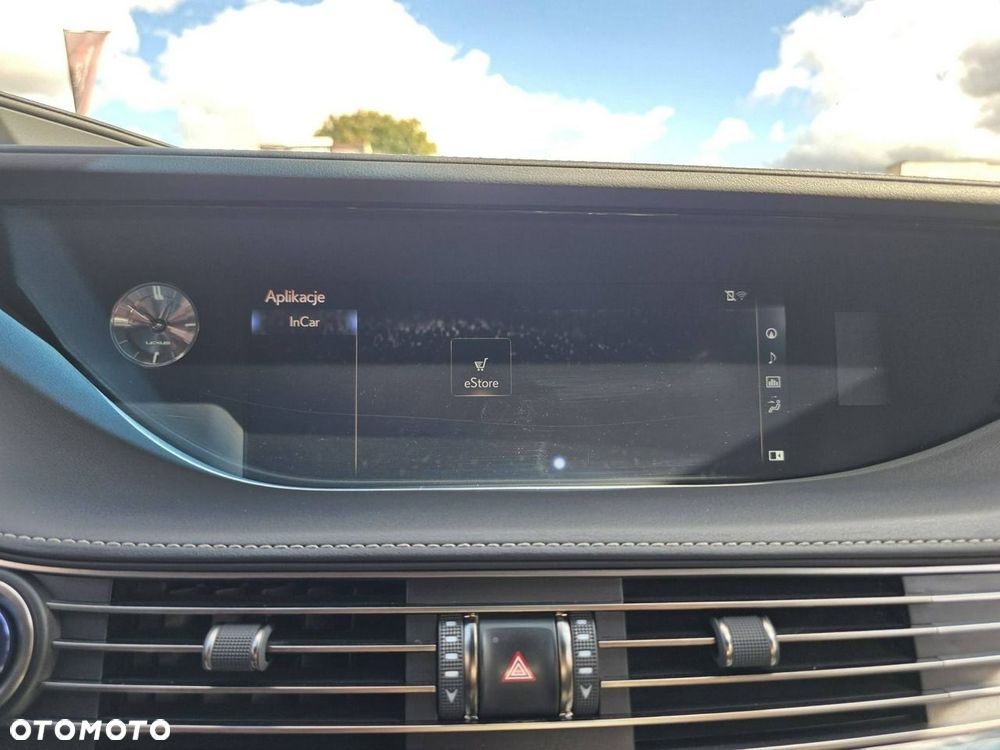 Lexus LS 500h Business Edition AWD - 21