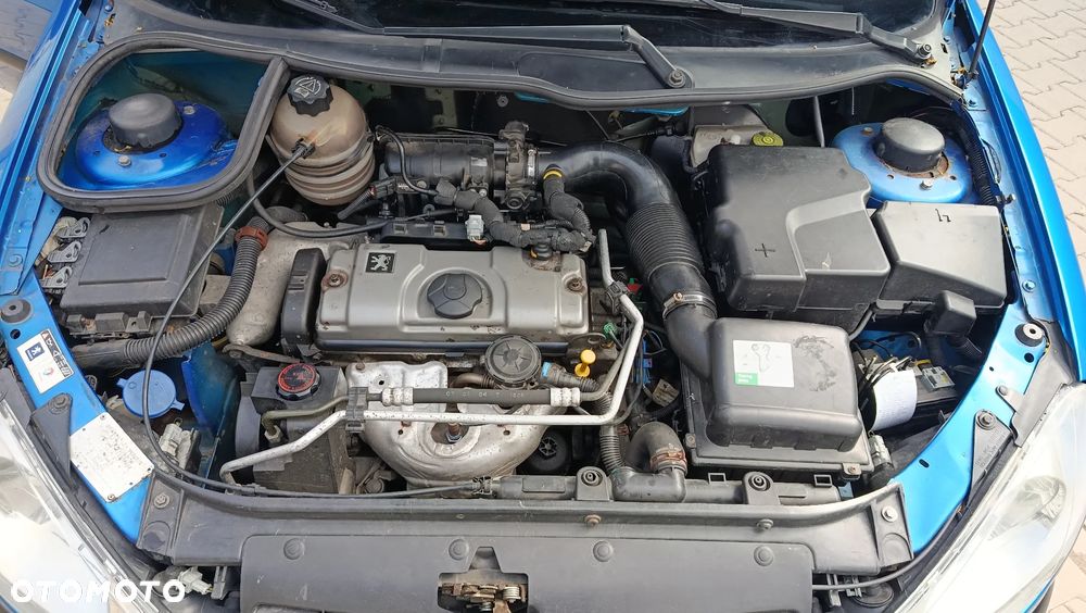 Peugeot 206 1.1 X-Line - 8