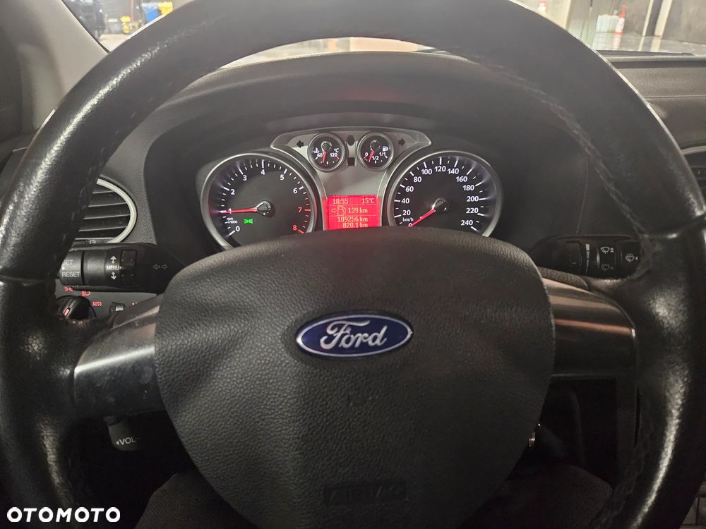 Ford Focus - 16