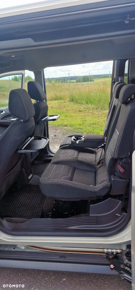 Ford Tourneo Connect Gr 1.5 TDCi Titanium - 25