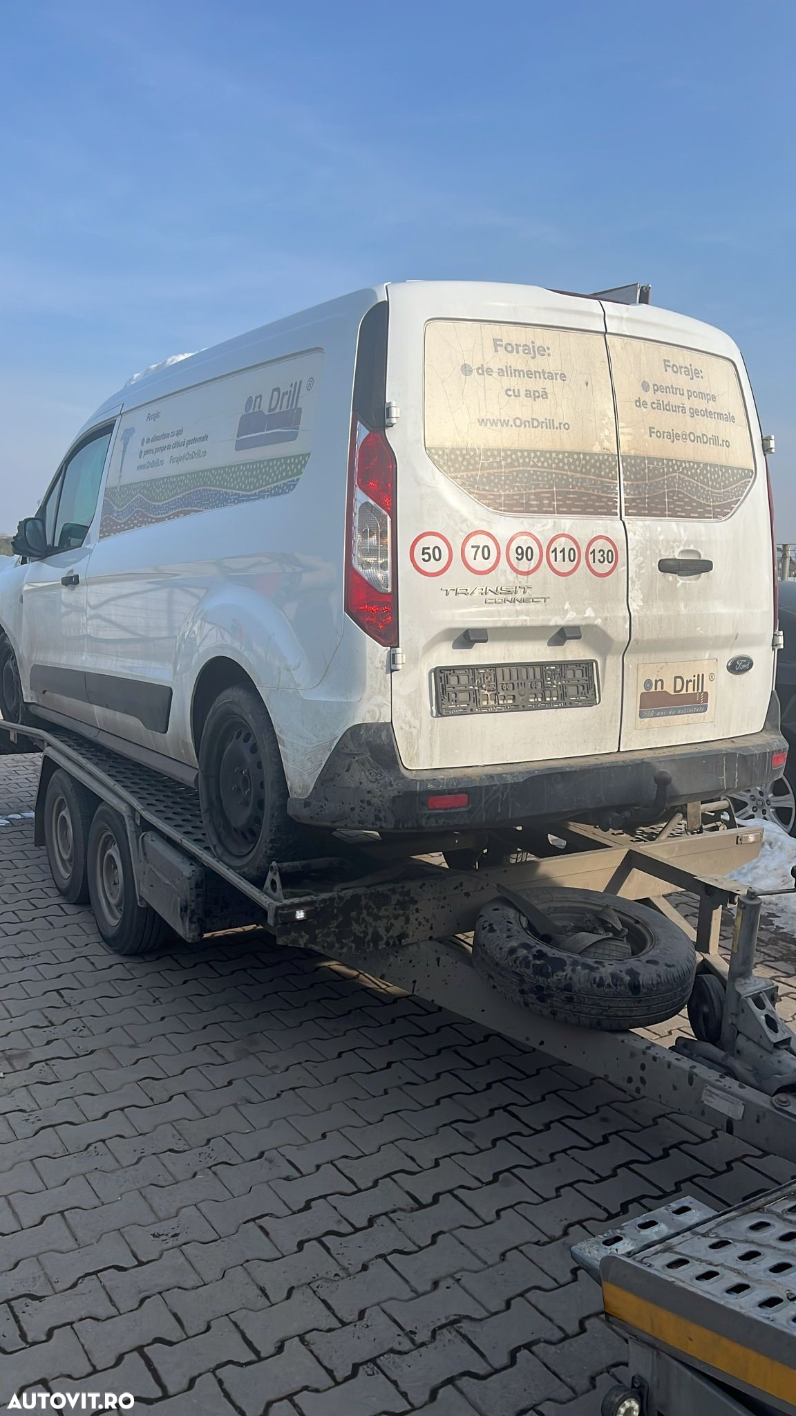 Dezmembram Ford Transit Connect 1.5 diesel din 2020 - 3