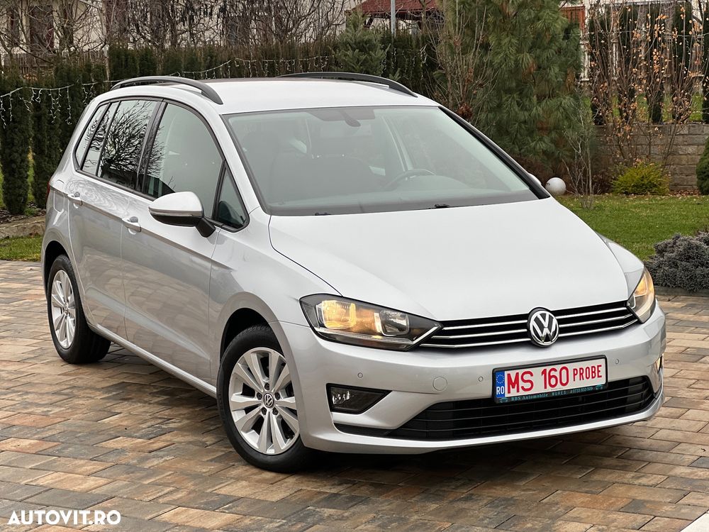 Volkswagen Golf - 22