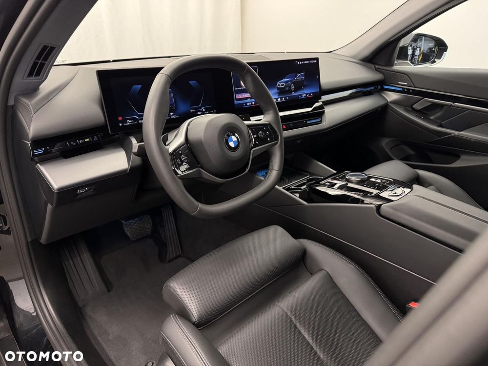 BMW Seria 5 - 17