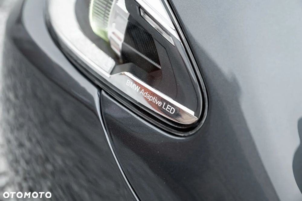 BMW Seria 5 535i xDrive Sport-Aut Luxury Line - 39