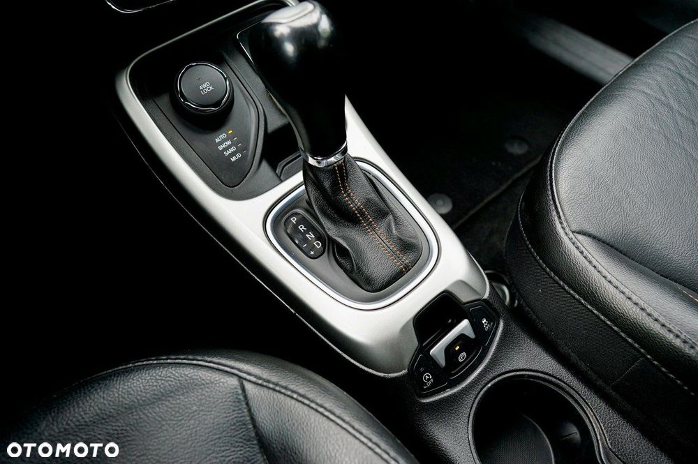 Jeep Compass 1.4 TMair Limited 4WD S&S - 25