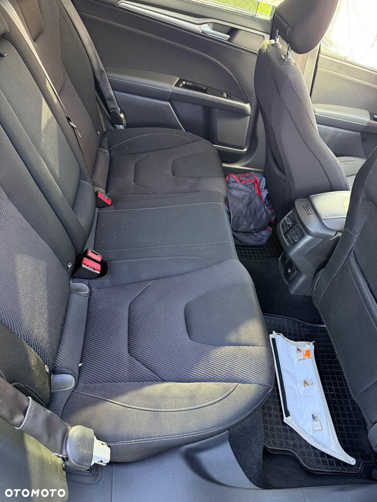 Ford Mondeo 1.5 EcoBoost Gold Edition - 11