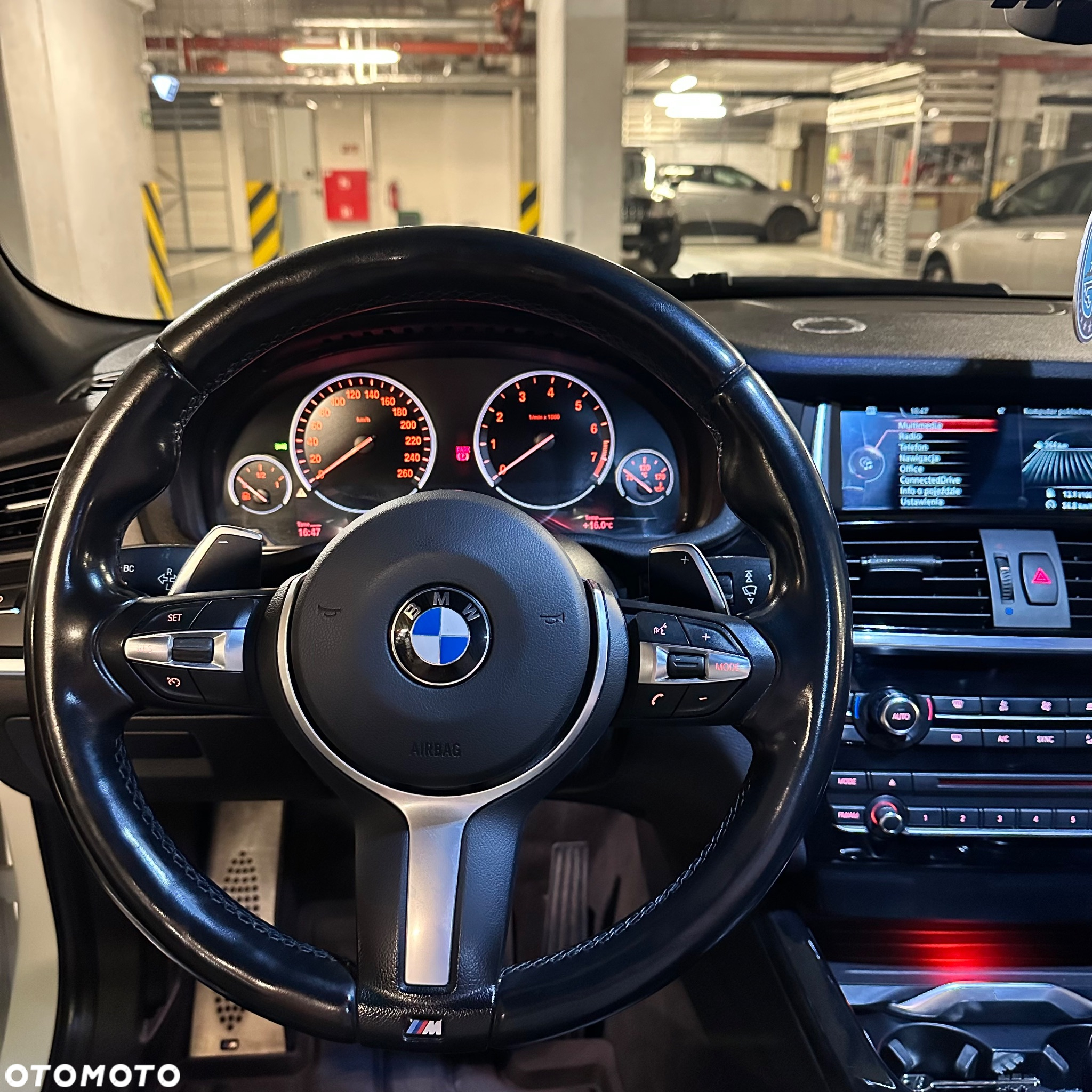 BMW X4 xDrive35i - 12