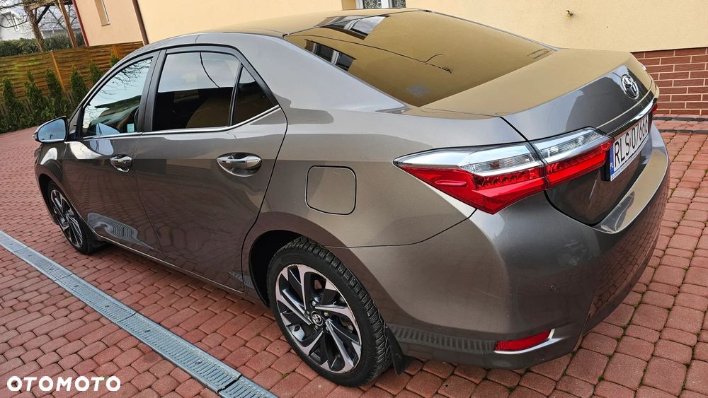 Toyota Corolla 1.6 Prestige EU6 - 25