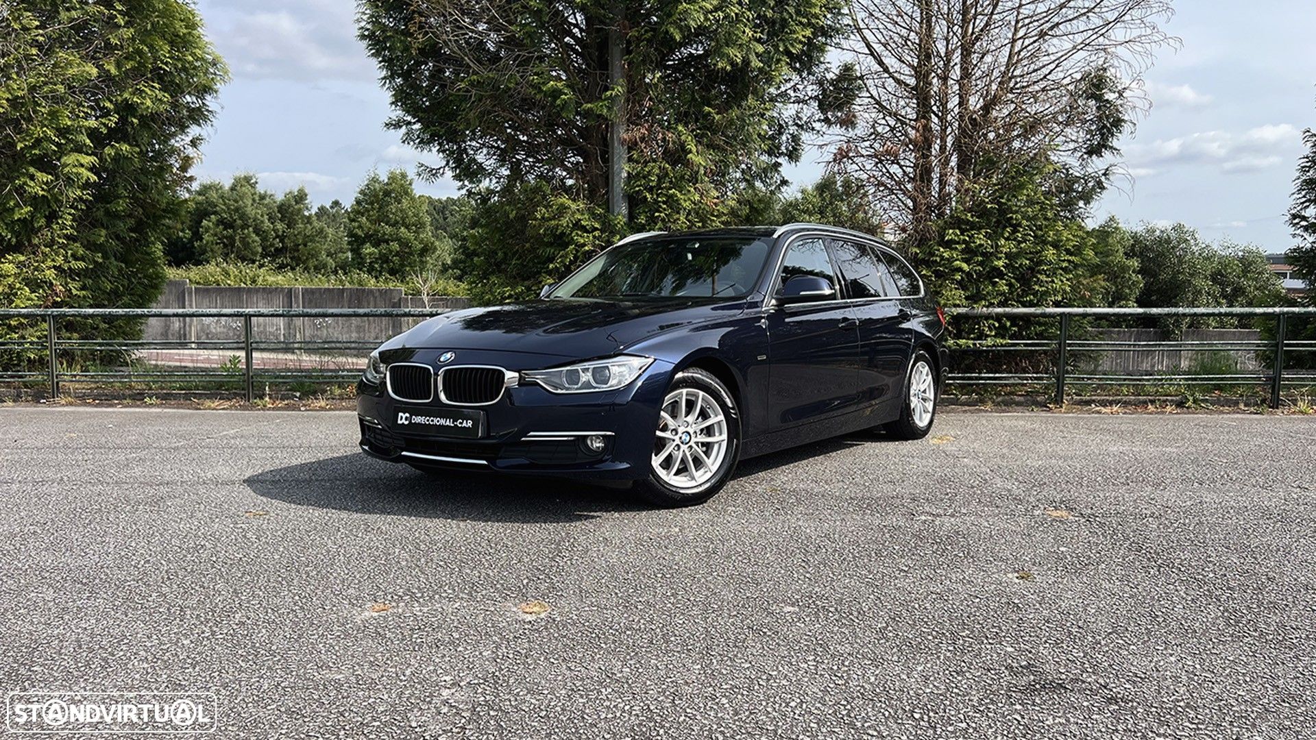 BMW 320 d Touring ED Line Luxury Auto - 1