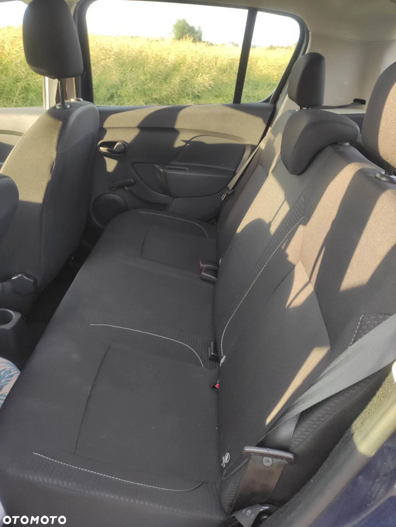 Dacia Sandero - 11