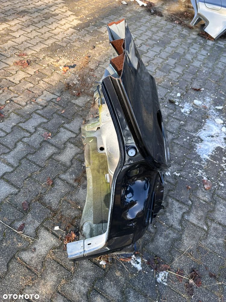 Ćwiartka, błotnik prawy tył VW Golf V 5 5D HB - 4
