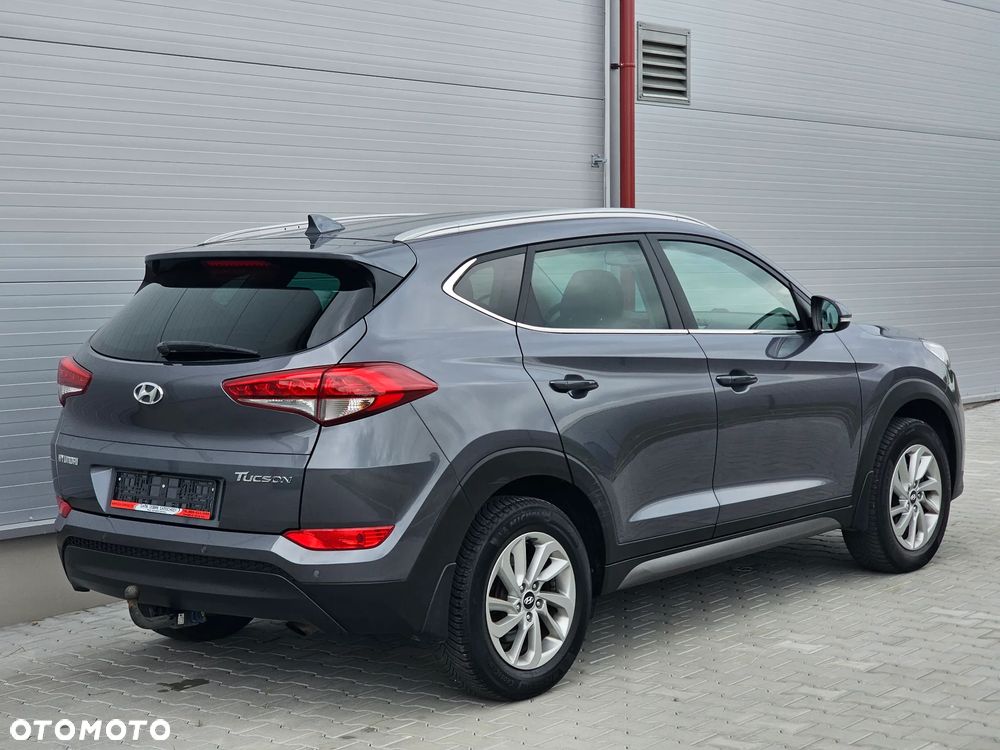 Hyundai Tucson blue 1.6 GDi 2WD Navi - 14