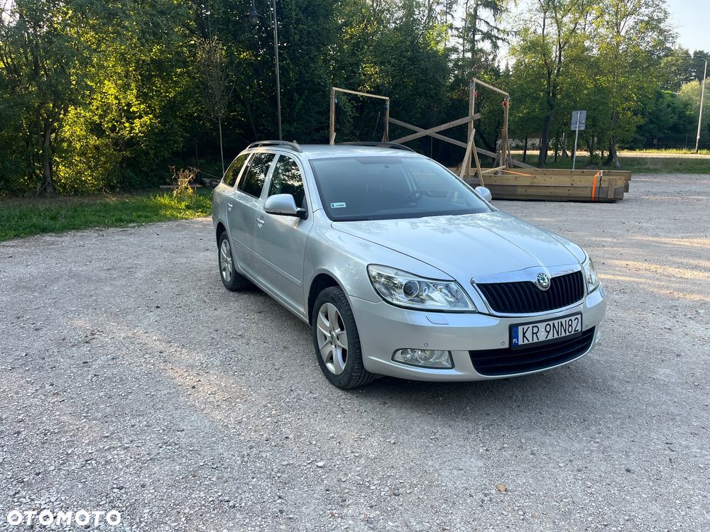 Skoda Octavia 2.0 TDI DPF Elegance - 4