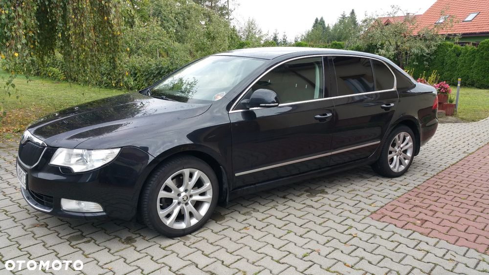 Skoda Superb 2.0 TDI Ambition - 1