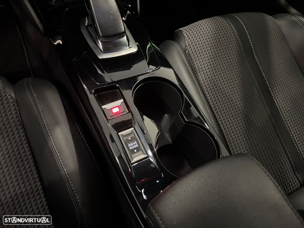 Peugeot e-208 50 kWh GT Line - 42