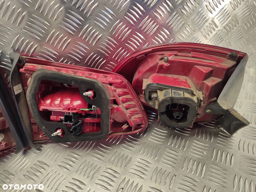 VW TOUAREG II 7P 10-18R LAMPA TYŁ LAMPY TYLNE LED LIFT KOMPLET PRAWE 7P6945308 7P6945208 LEWE 7P6945207 7P6945307 - 10