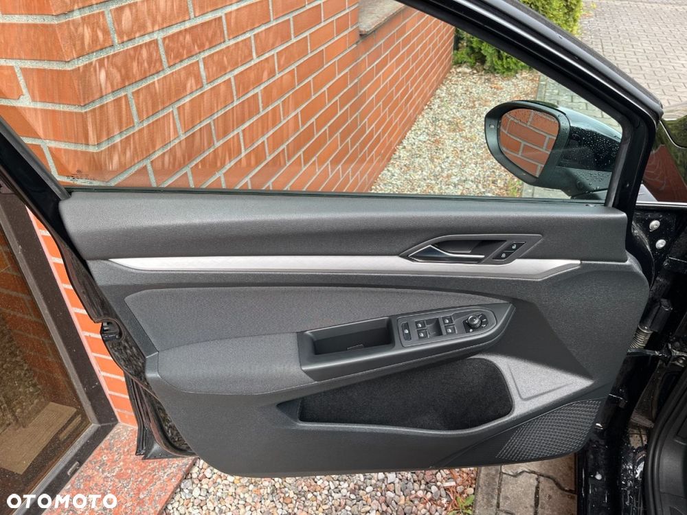 Volkswagen Golf 1.5 TSI ACT DSG Join - 26