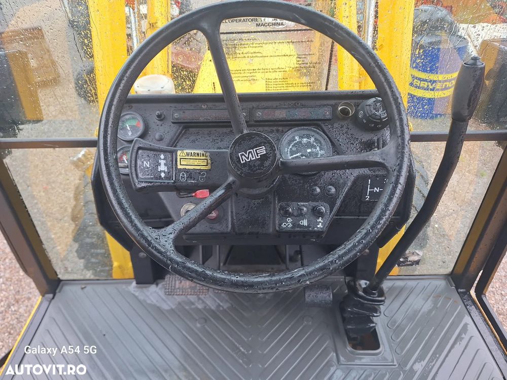 Massey Ferguson MF 50HX - 9