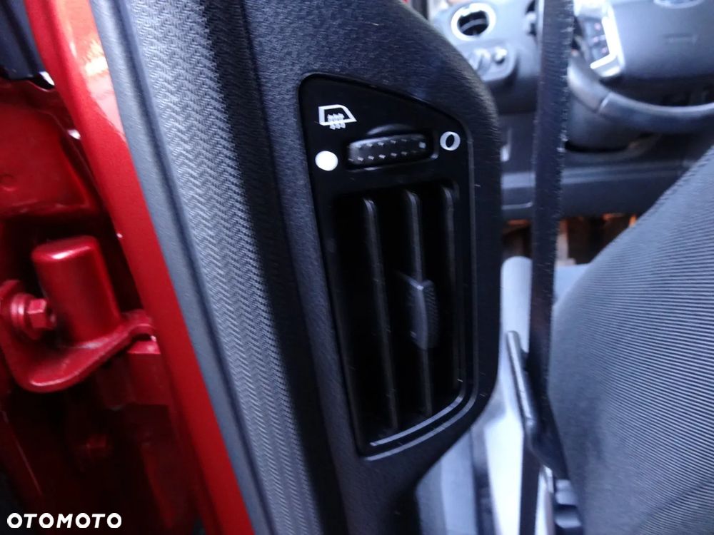 Ford S-Max 2.0 Titanium - 35